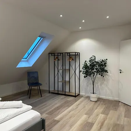 Grand Suite - Perfekt Fuer 6-8! Parken Flughafen *